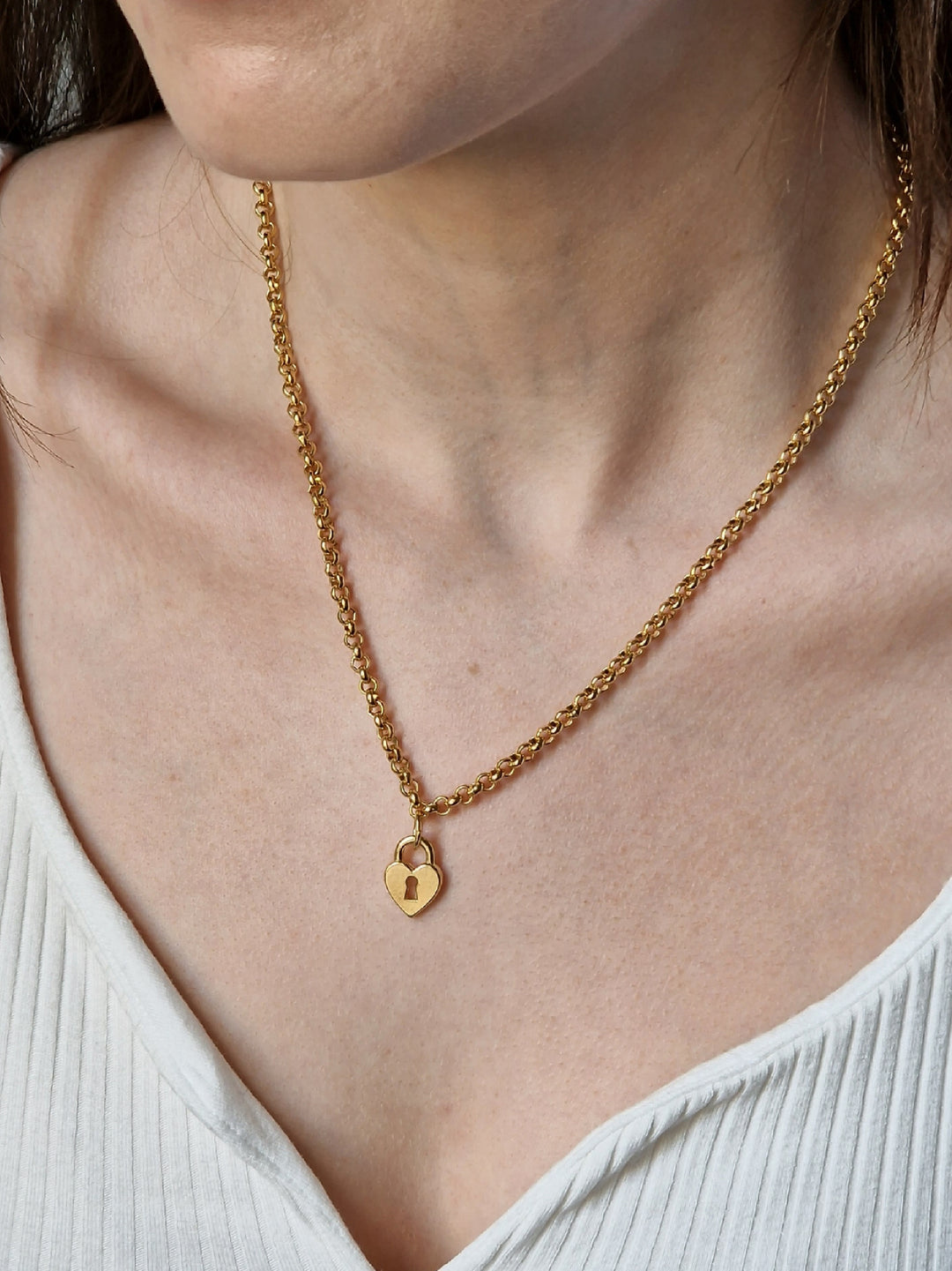 Vintage Gold Plated Rolo Chain Necklace with Heart Padlock Charm