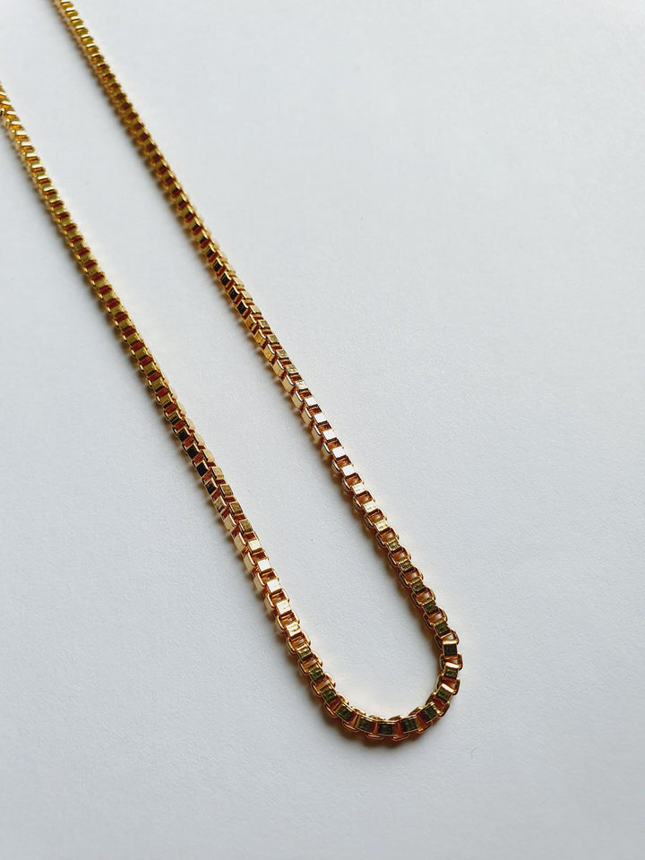 Vintage Gold Plated Skinny Box Chain Necklace