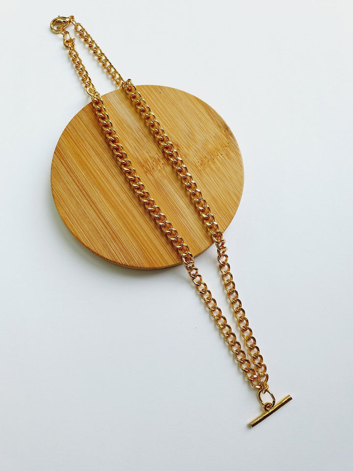 Vintage Gold Plated T-bar Chain Necklace