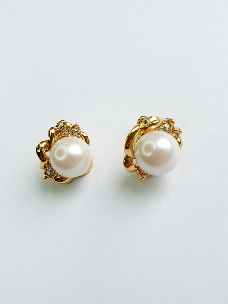 Vintage Gold Plated Pearl Stud Earrings