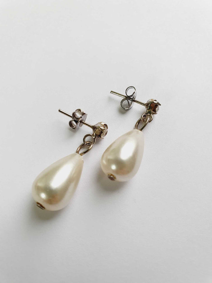 Vintage Silver Toned Pearl Drop Earrings