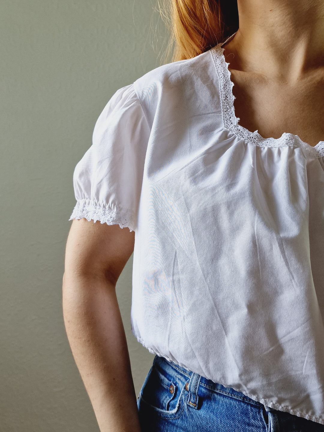 Vintage White Cotton Lacy Blouse with Square Neckline and Puff Sleeves - M/L