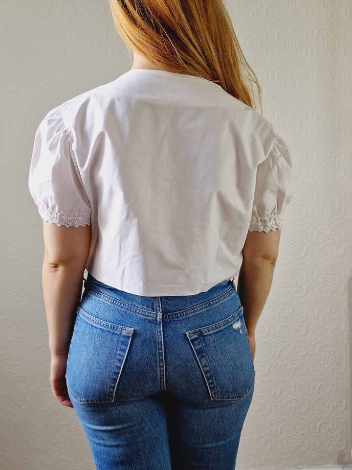 Vintage White Cotton Lacy Blouse with Square Neckline and Puff Sleeves - M/L