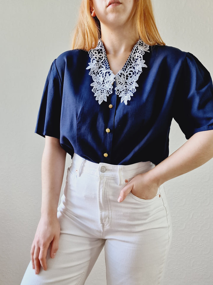 Vintage 80s Navy Blue Short Sleeve Blouse with Lace Collar - S/M