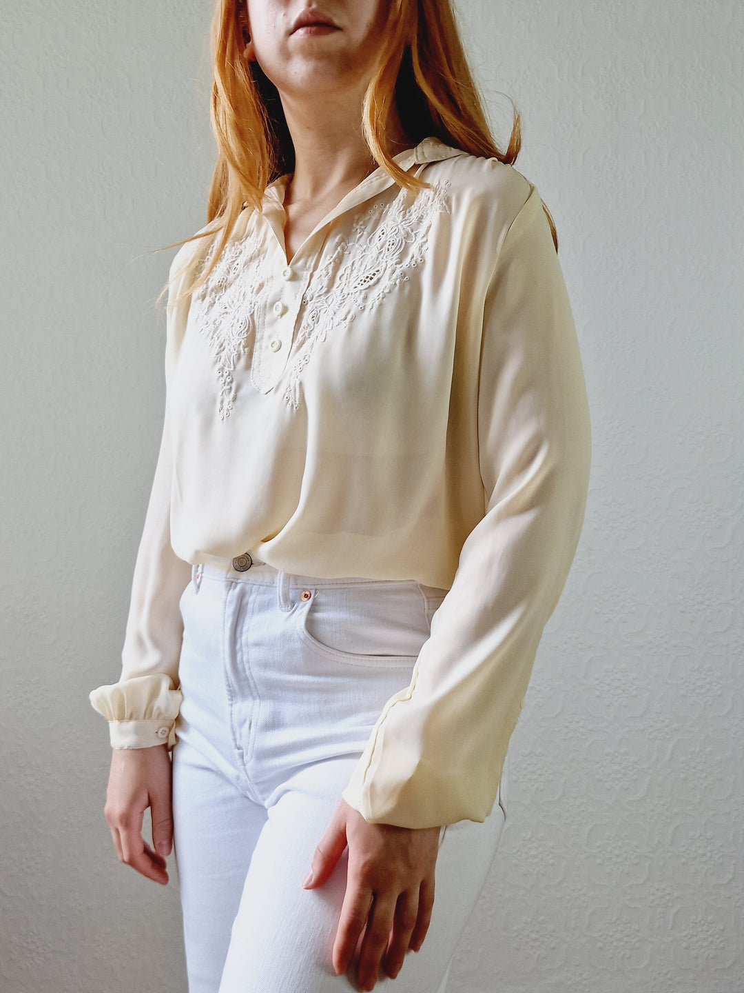Vintage 80s Pale Yellow Long Sleeve Collared Blouse with Embroidery Detail - S/M