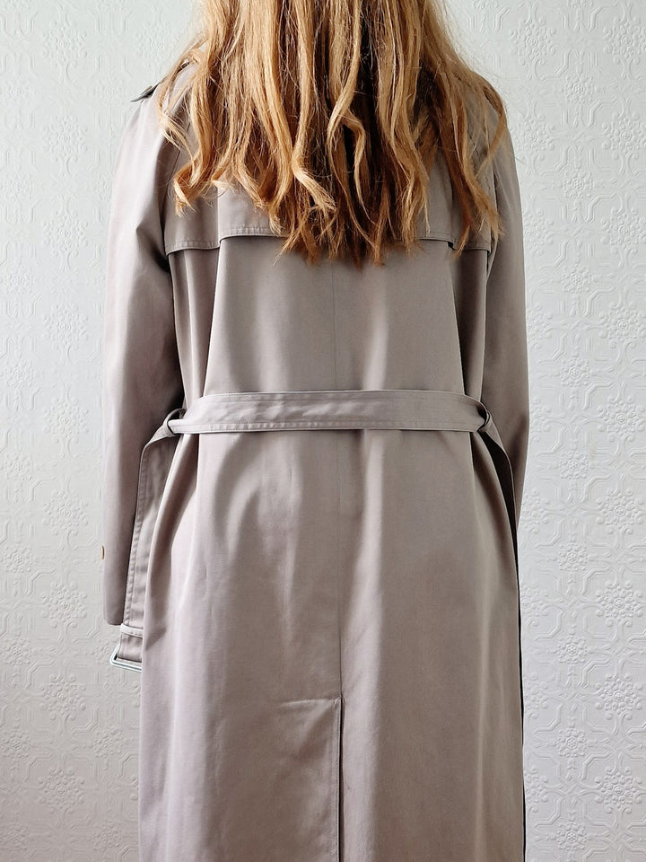 Vintage Grey Beige Single Breasted Trench Coat with Belt by Dannimac - S/M