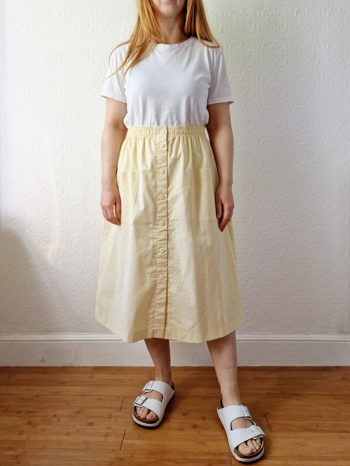 Vintage Light Yellow High Waisted A-Line Skirt - M