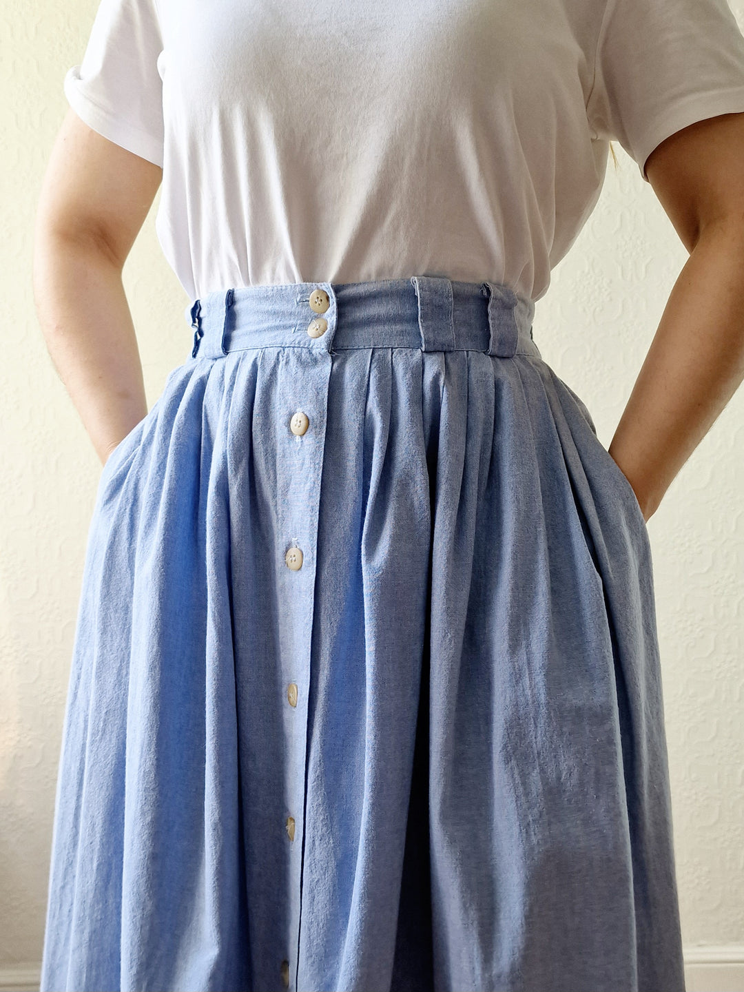 Vintage Light Blue High Waisted A-Line Skirt - S