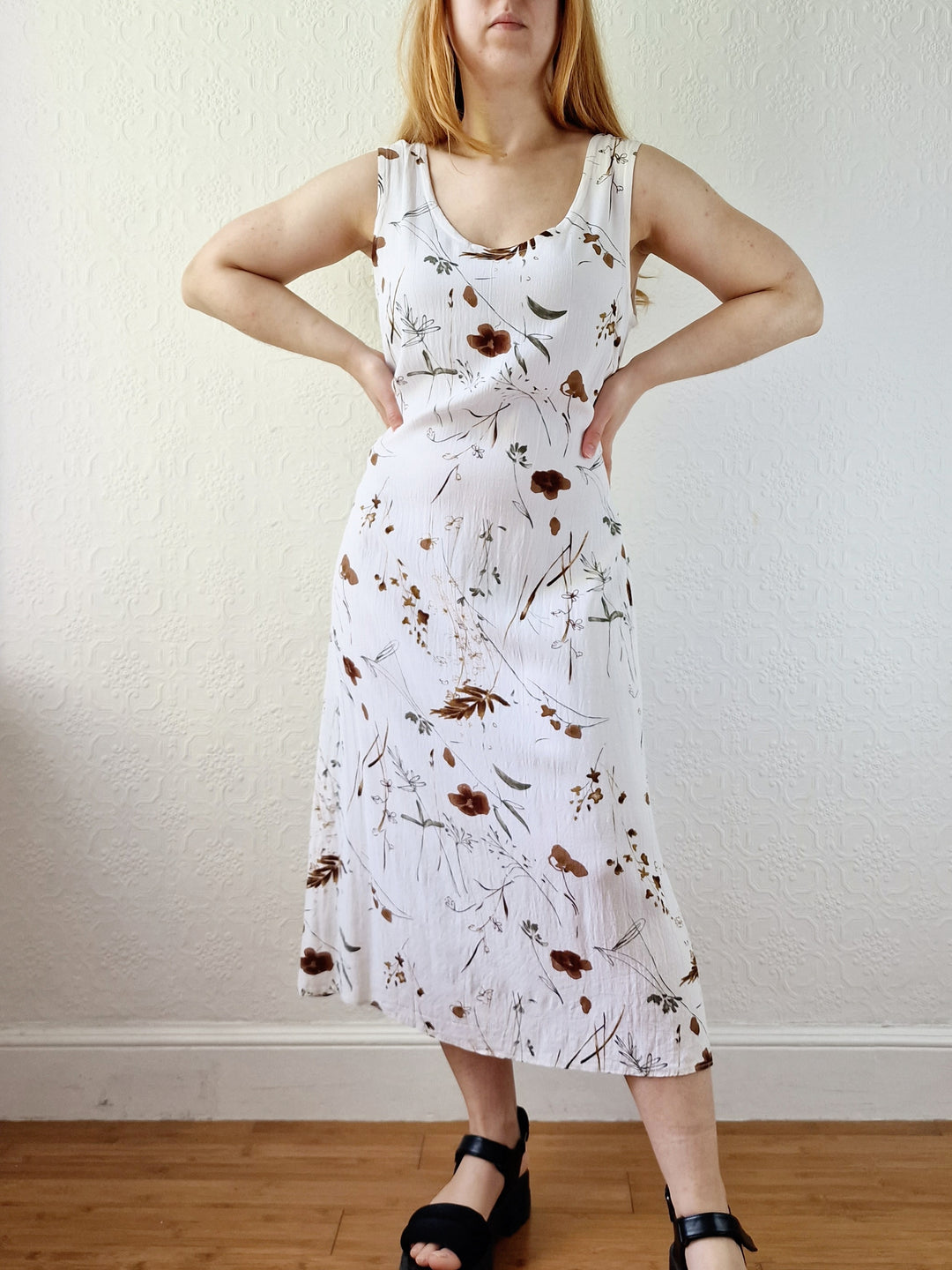 Vintage 90s White Floral Sleeveless Midi Dress - S/M