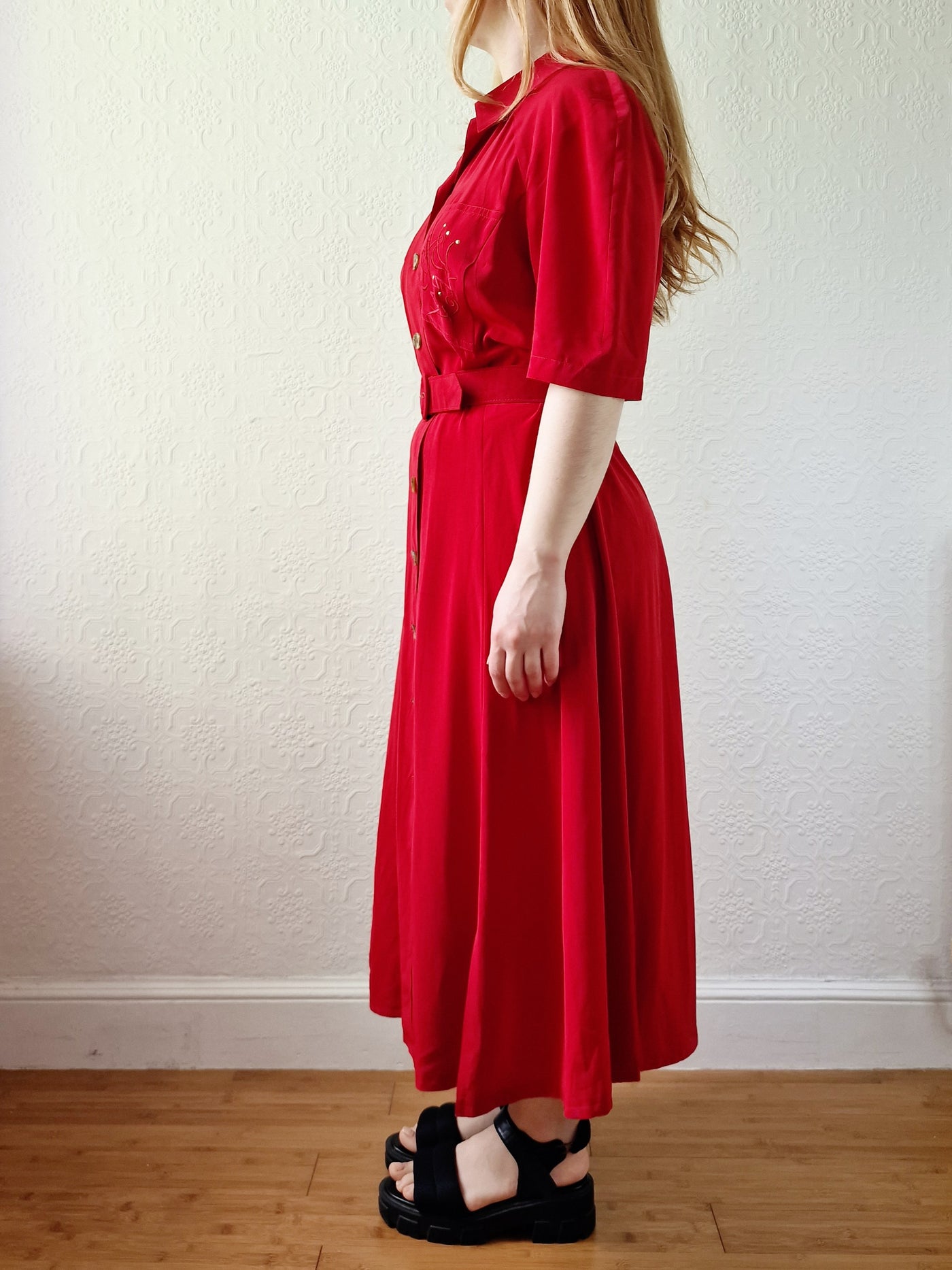 Vintage 80s Cherry Red Midi Dress with Short Sleeves - M