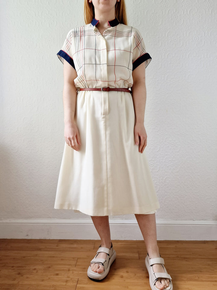 Vintage 70s Cream Shirt Dress with Short Sleeves - M