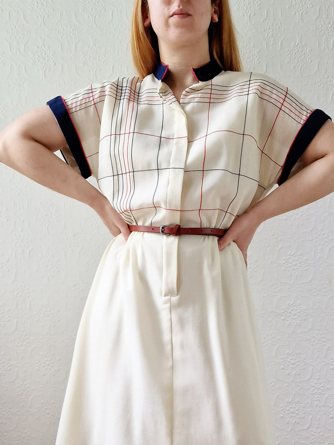 Vintage 70s Cream Shirt Dress with Short Sleeves - M