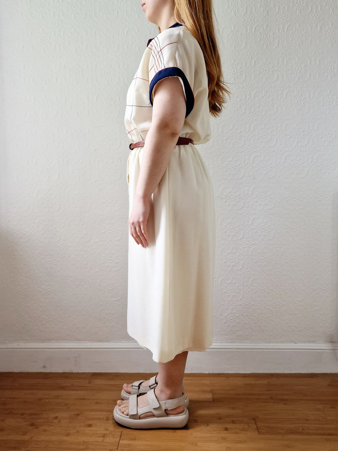 Vintage 70s Cream Shirt Dress with Short Sleeves - M