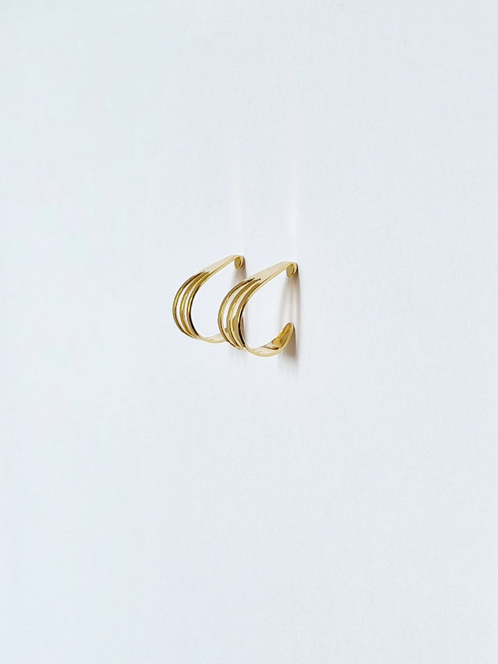 Vintage 80s Gold Plated Minimal Triple Hoop Earrings