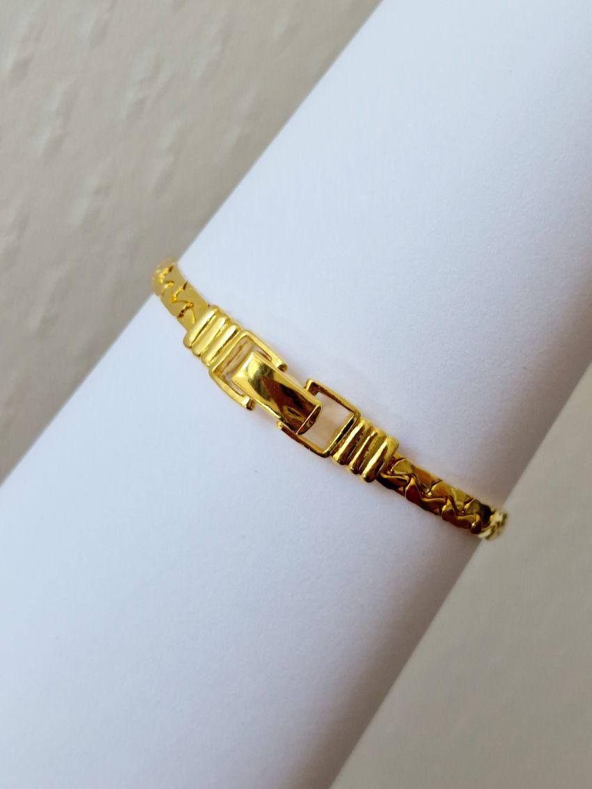 Vintage Gold Plated Flat Mesh Chain Bracelet