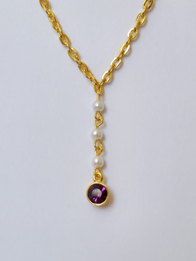 Vintage Gold Plated Cable Chain Pendant Necklace with a Purple Crystal and Pearl Charm