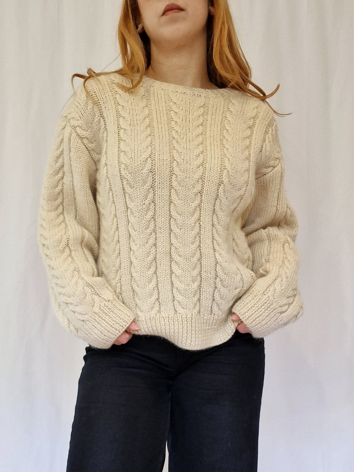 Vintage Crew Neck 100% Wool Aran Jumper - M