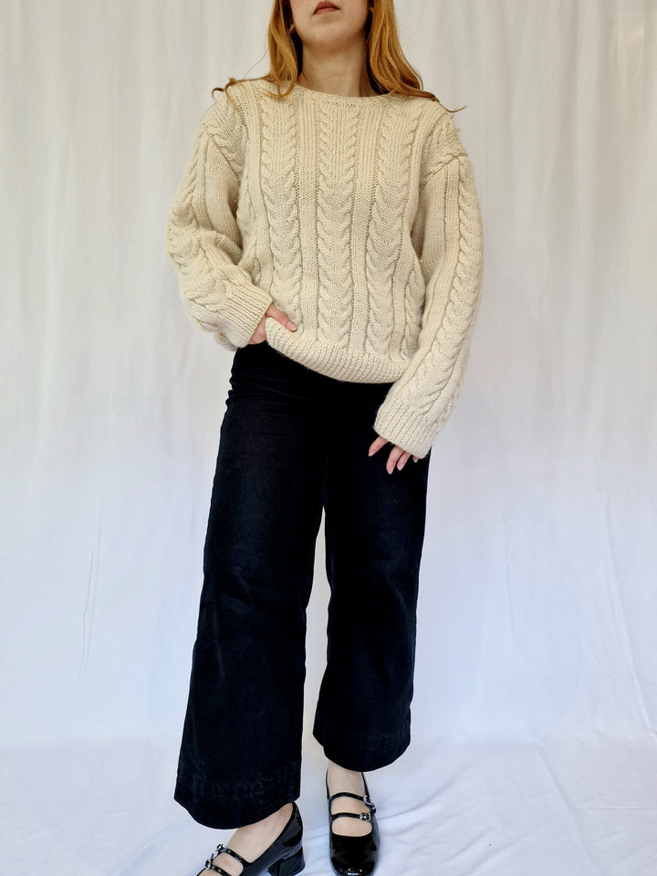 Vintage Crew Neck 100% Wool Aran Jumper - M