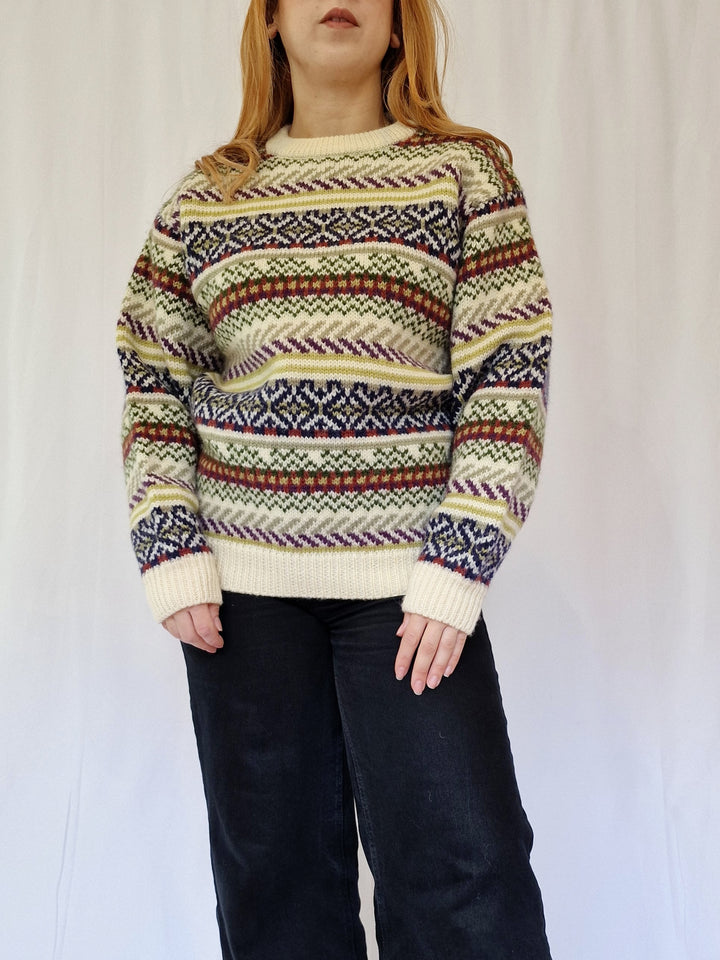 Vintage Crew Neck 100% Wool Norwegian Style Jumper - M