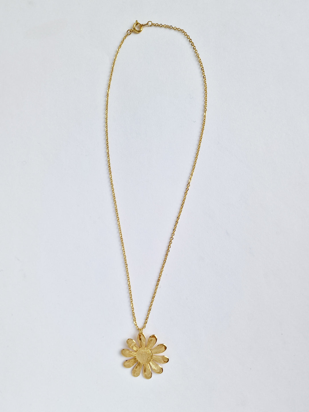 Vintage Gold Plated Cable Chain Necklace With Big Flower Charm