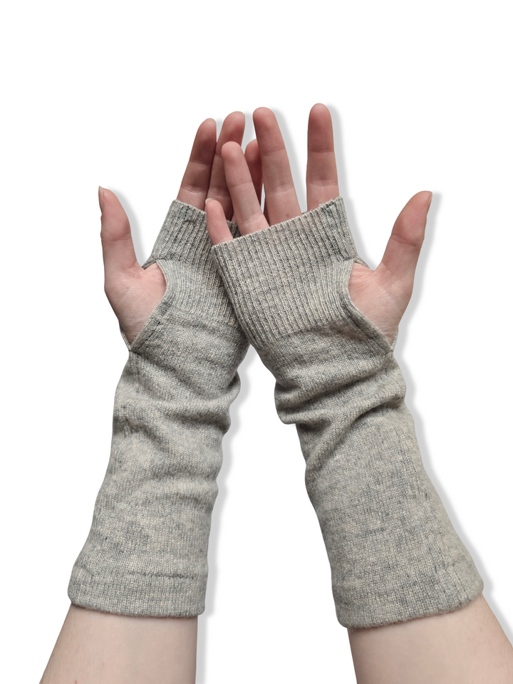 Reworked Cashmere Fingerless Gloves - Grey