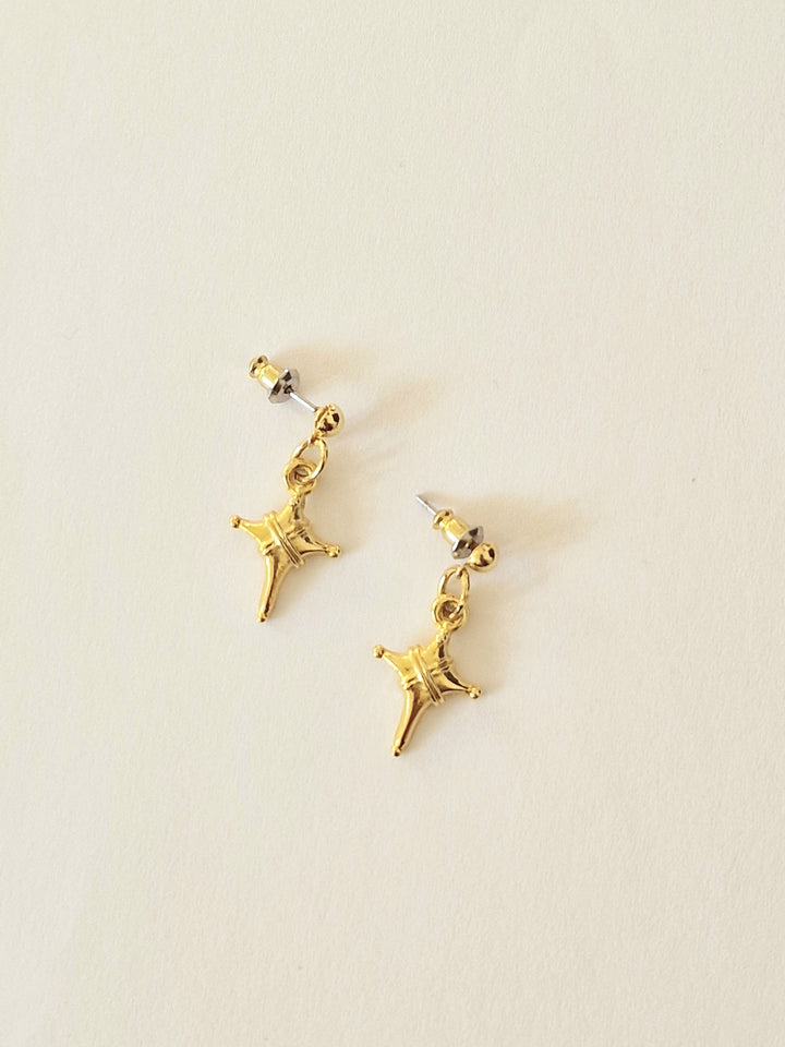 Vintage Gold Plated Small Star Drop Earrings