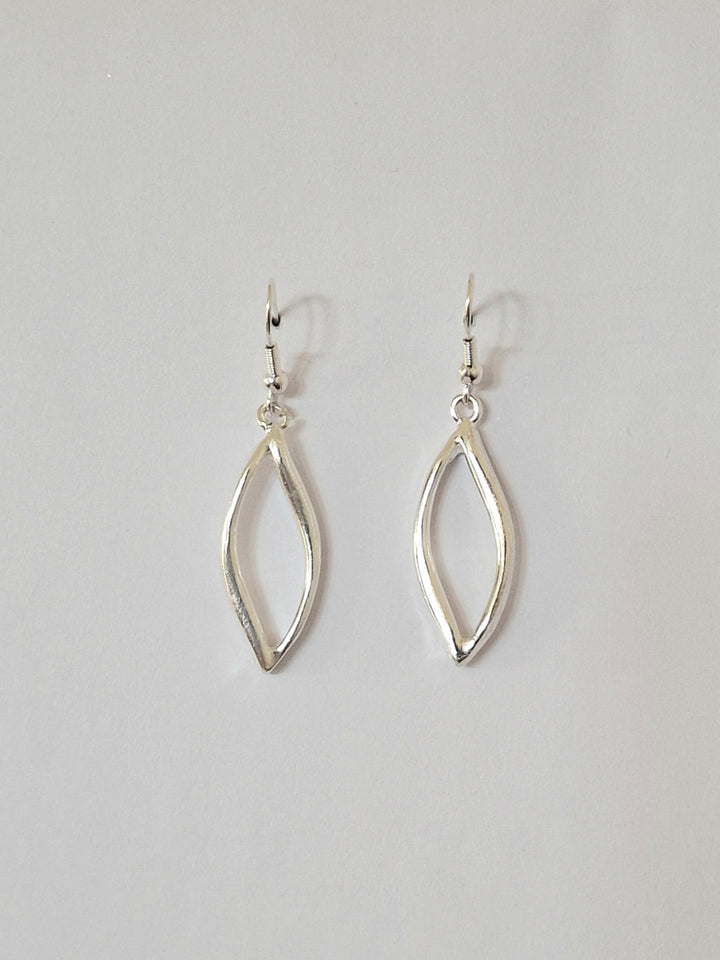 Vintage Silver Plated Organic Leaf Drop Earrings
