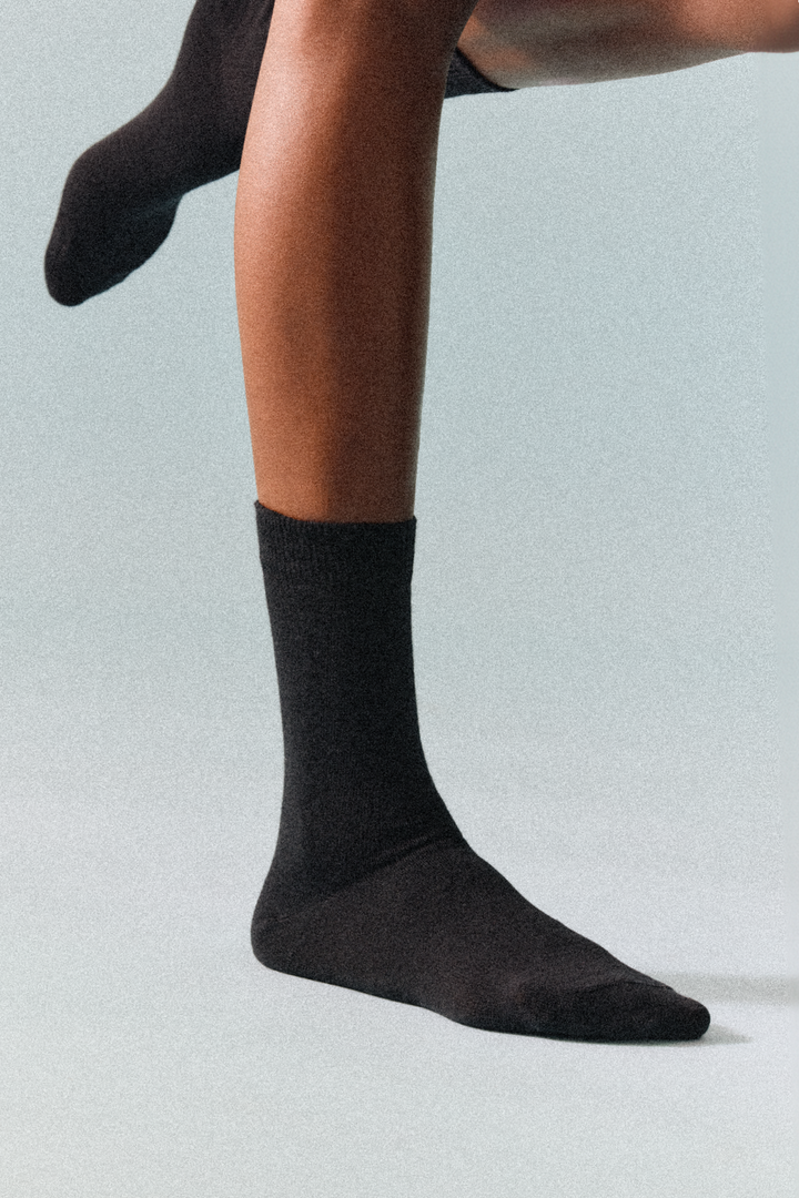 True Black Merino Socks: Small (UK 4-7)