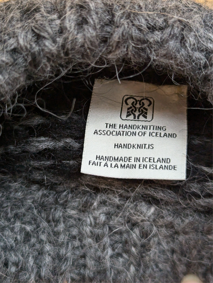 Vintage Grey Icelandic Handknitted Pure Wool Jumper - XS/S