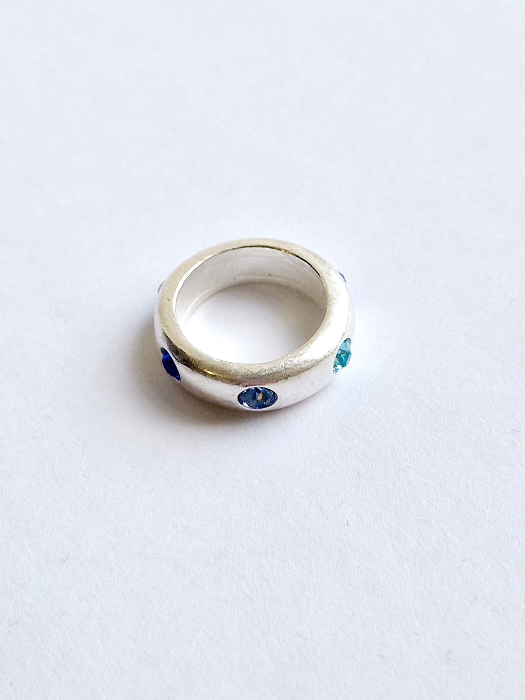 Vintage Silver Plated Ring with Blue Crystals