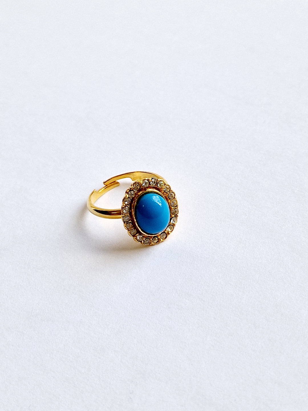 Vintage Gold Plated Faux Turquoise Oval Cocktail Ring with Crystals