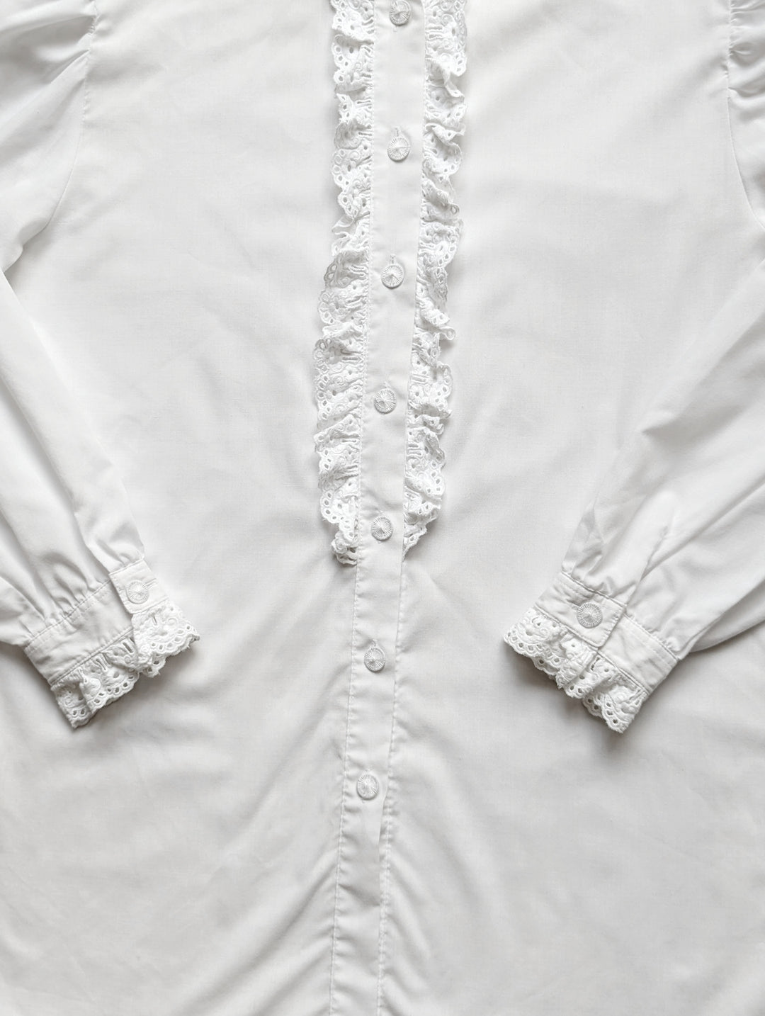 Vintage White Button Up Blouse with Lace Detail - L