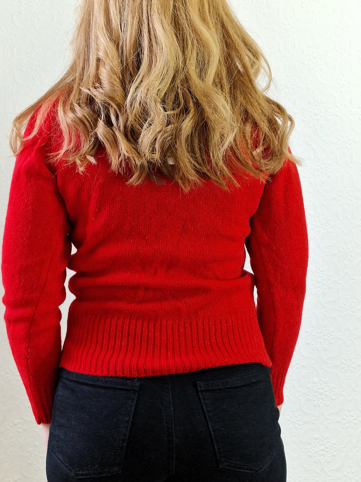 Vintage Bright Red 100% Shetland Wool V-Neck Jumper - XS