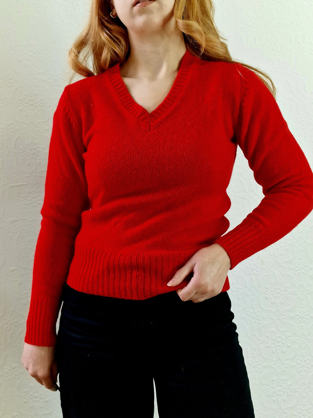 Vintage Bright Red 100% Shetland Wool V-Neck Jumper - XS