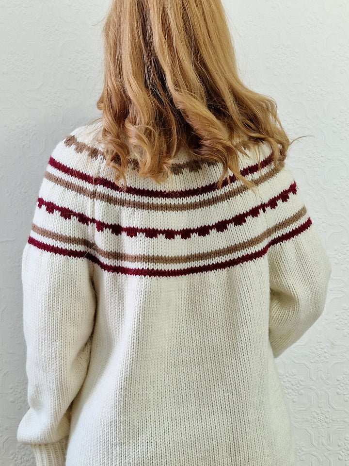 Vintage 80s Cream Icelandic Style Jumper with Crew Neck - L