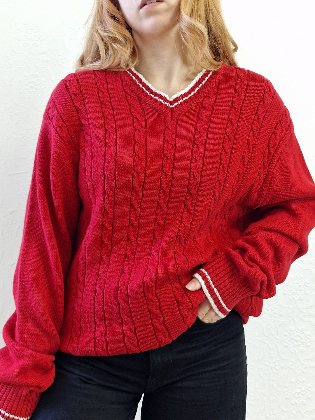 Vintage Cotton Cable Knit Red Jumper with V Neck - L