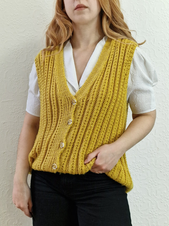 Vintage 80s Handknitted Mustard Ribbed Vest with Buttons - L/XL