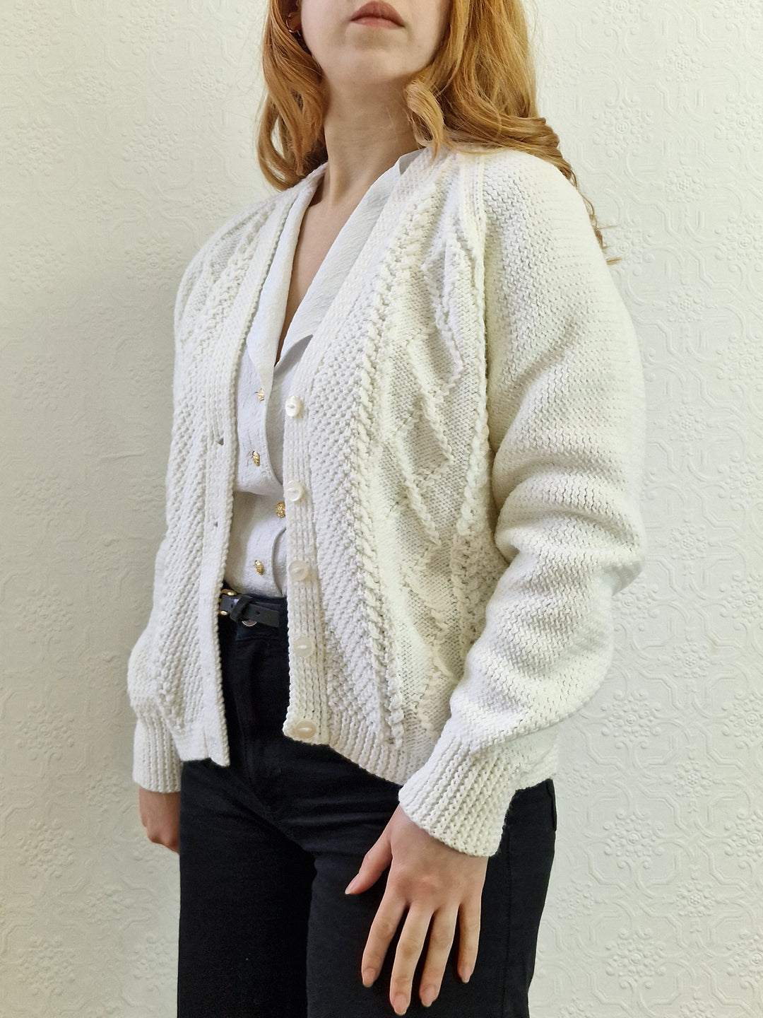 Vintage 80s Handknitted Cream V-Neck Cardigan - S/M