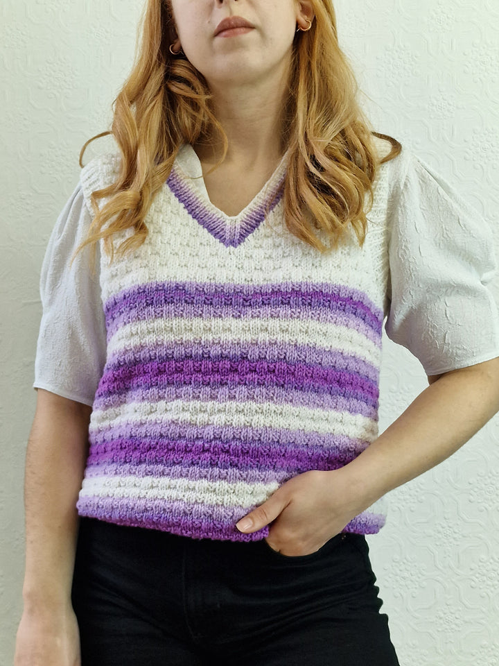 Vintage 80s Handknitted V-Neck White Vest with Purple Stripes - M/L