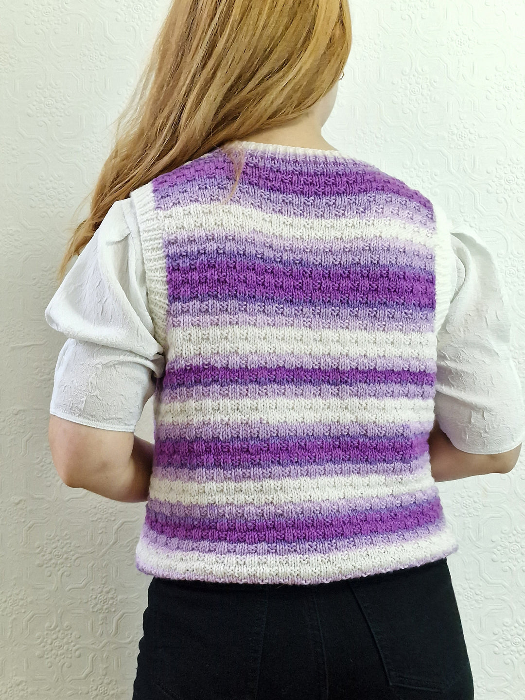 Vintage 80s Handknitted V-Neck White Vest with Purple Stripes - M/L