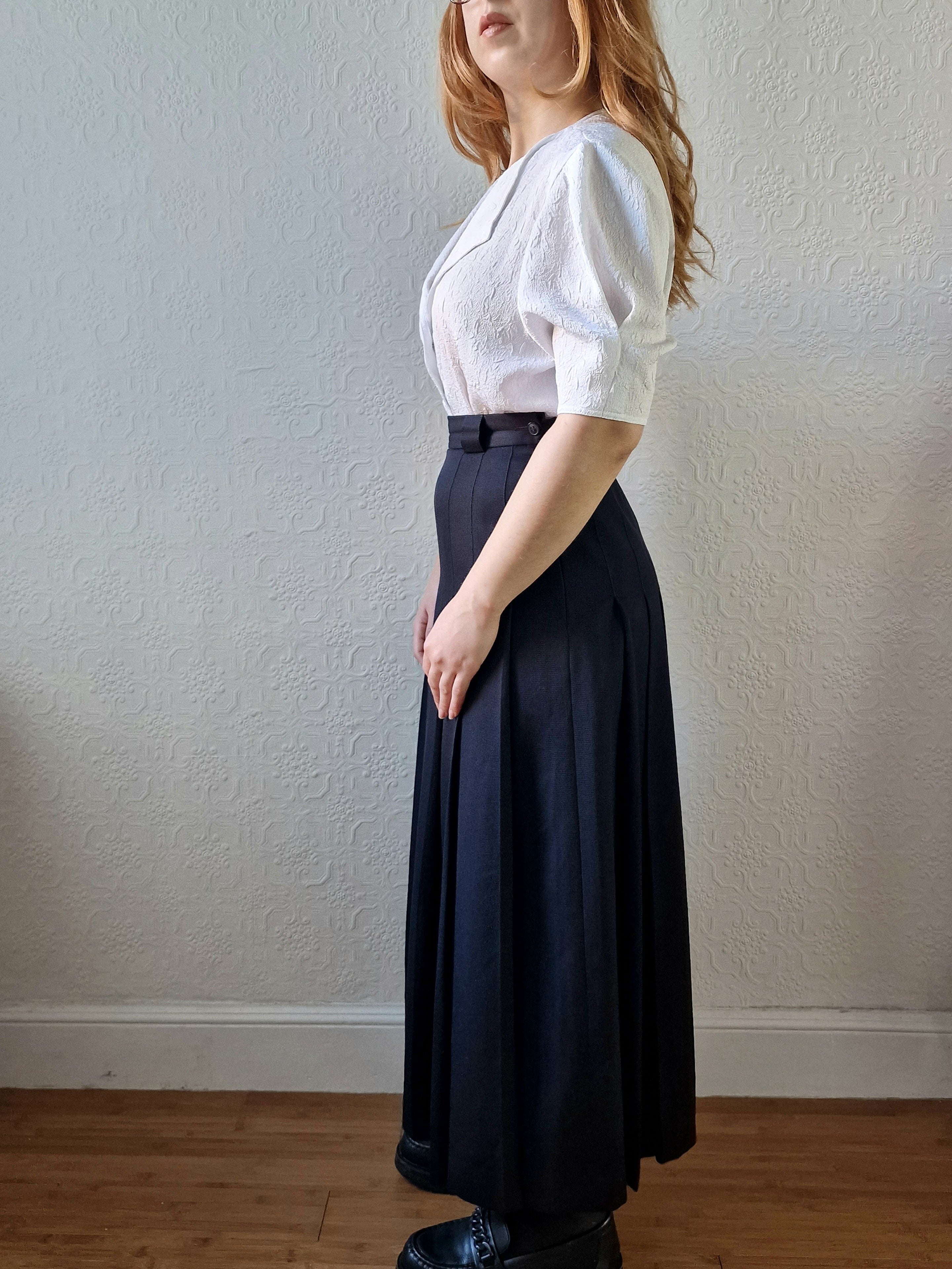 High waisted black skirt 80s best sale