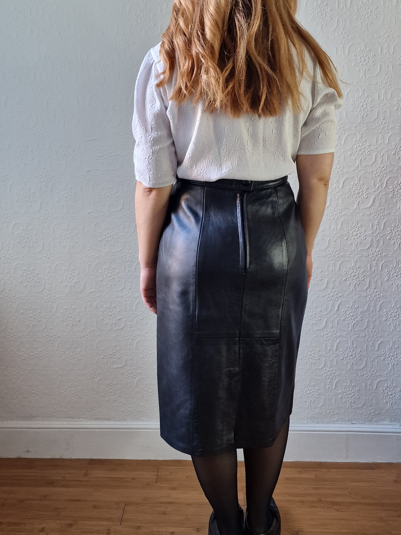 Vintage Black 100% Genuine Leather Midi Skirt - S
