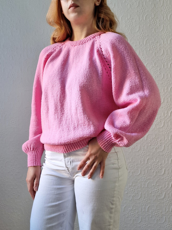 Vintage 80s Handknitted Bubblegum Pink Jumper with Crew Neck - L