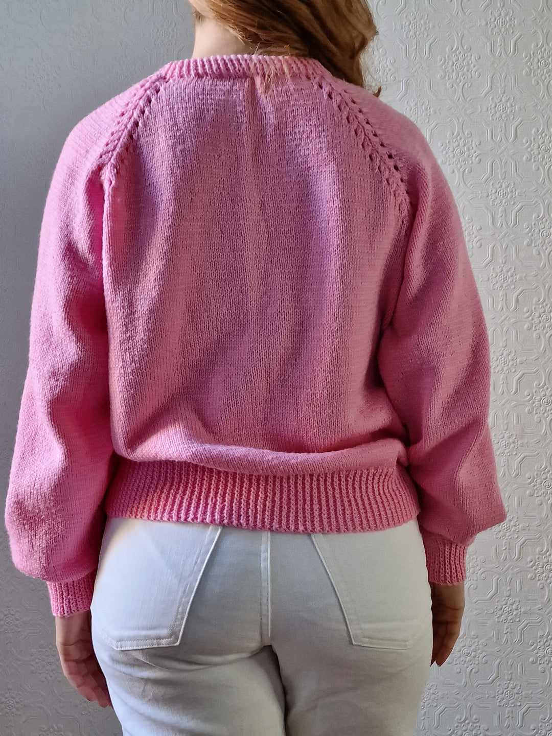 Vintage 80s Handknitted Bubblegum Pink Jumper with Crew Neck - L