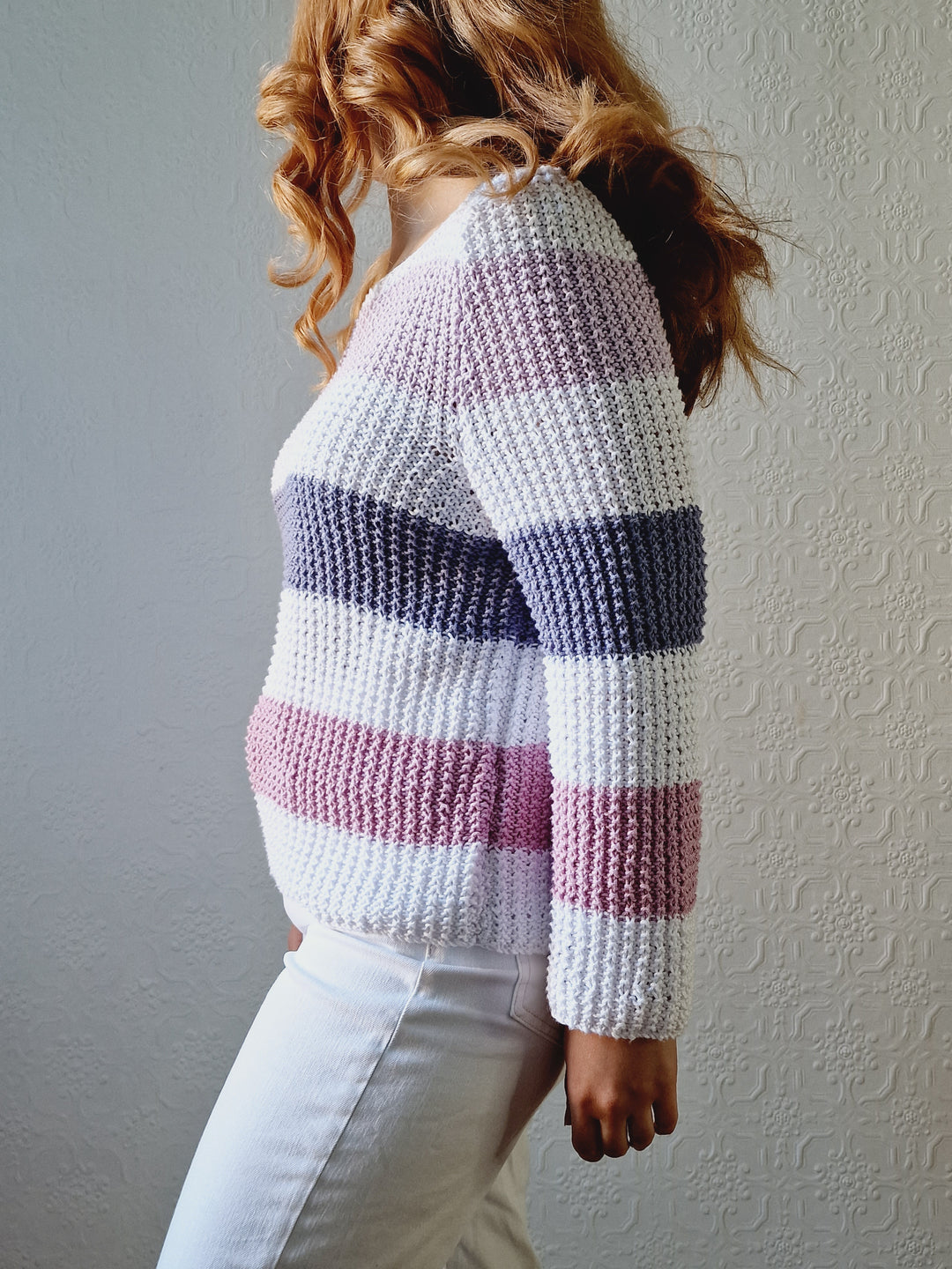 Vintage 90s Striped White & Purple Crochet Jumper with Long Sleeves - M