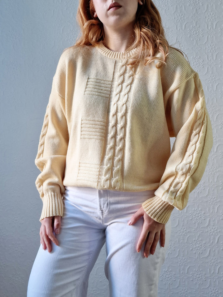 Vintage 90s Pale Yellow Cable Knit Jumper with Crew Neck - M/L