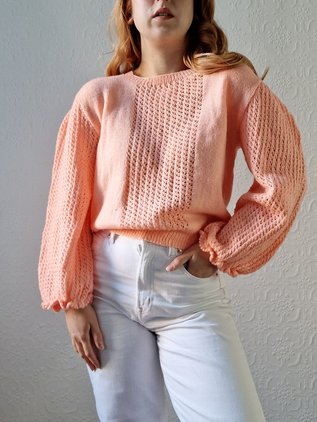 Vintage 80s Handknitted Peach Jumper with Crew Neck - M