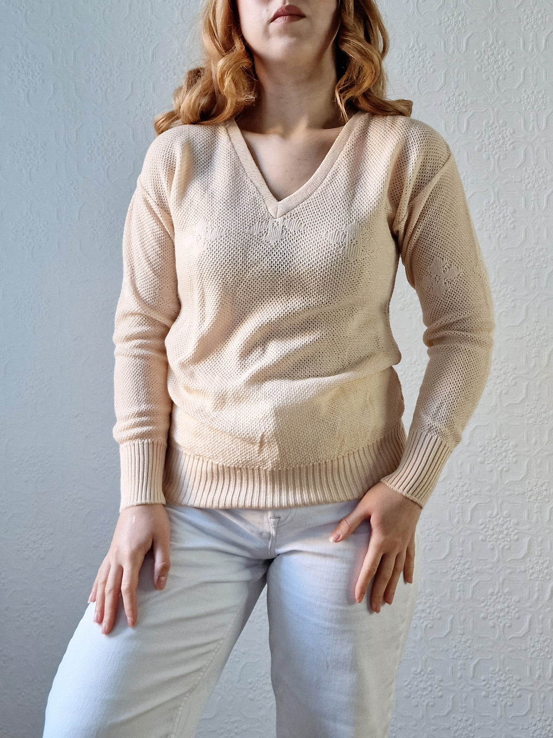 Vintage 70s Light Beige V-Neck Knitted Jumper - XS/S