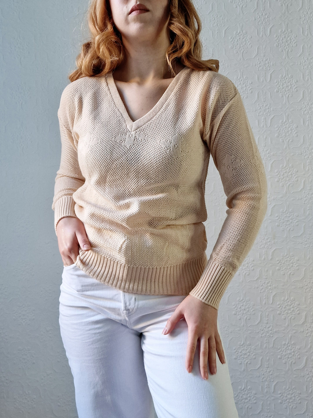 Vintage 70s Light Beige V-Neck Knitted Jumper - XS/S