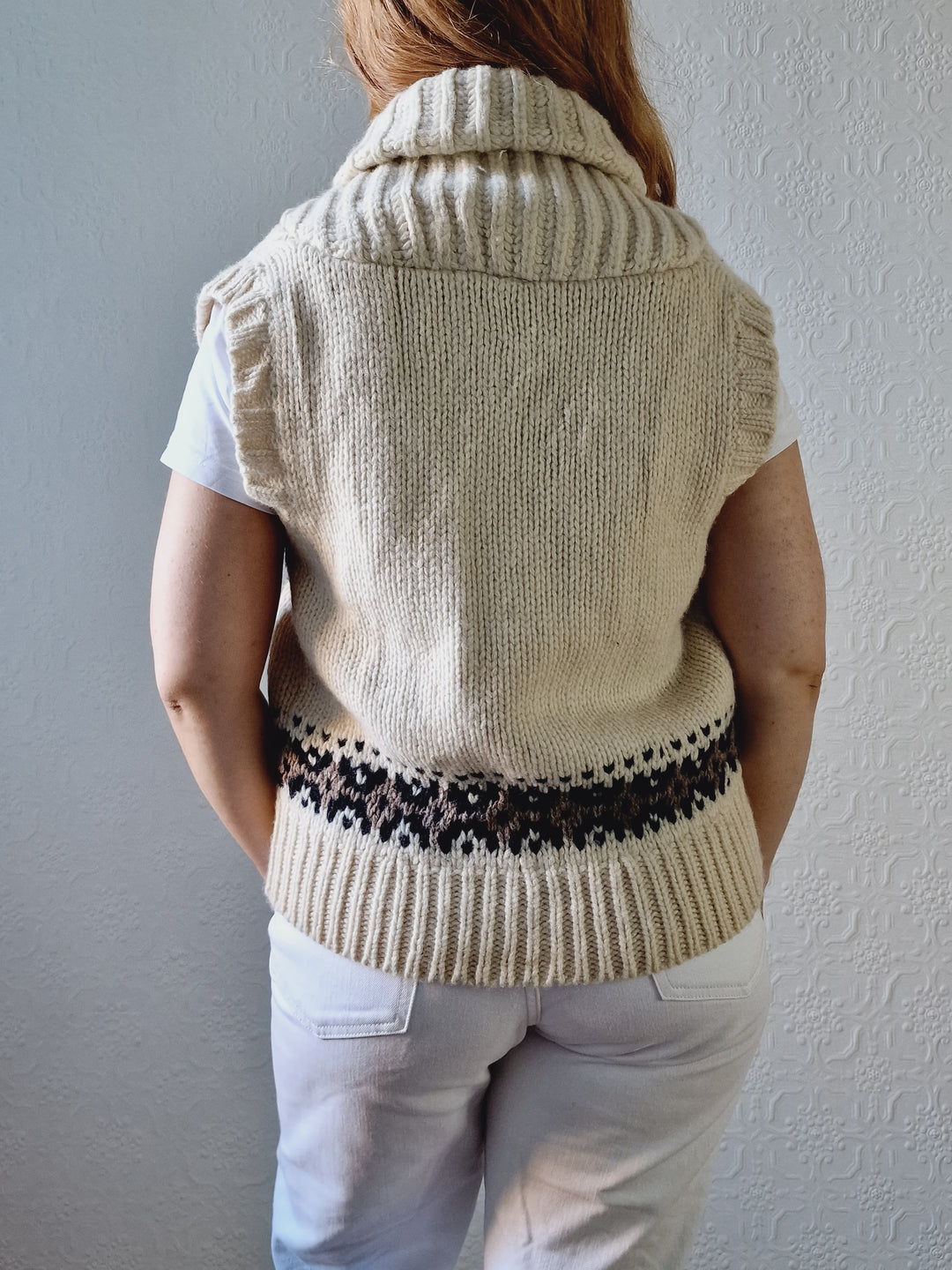 Vintage Pure Wool Cream Knitted Norwegian Style Sleeveless Vest - M